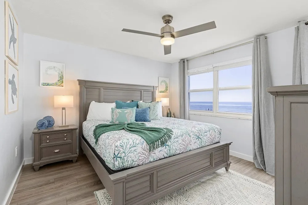 Beach Villas # 102-250 Estero Blvd apts