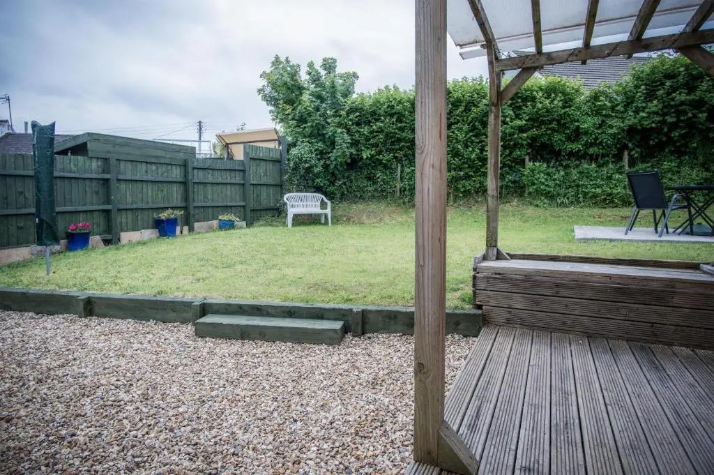 Seawinds - 2 Bedroom Bungalow - Pentlepoir