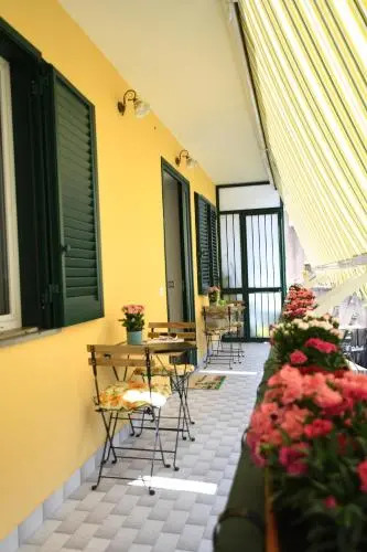 Millie Sorrento Suites