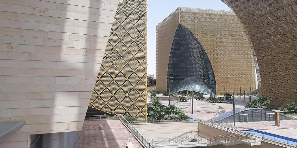 Crowne Plaza Riyadh - RDC Hotel & Convention by IHG