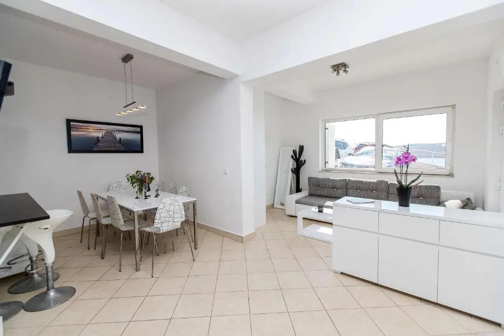 Lux Apartment