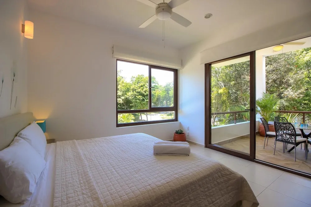Lovely Condo Peaceful Private Balcony Marvelous Shared Infinity Pool Free Parking
