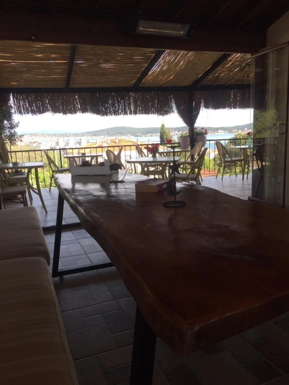 Cunda TheLara Otel