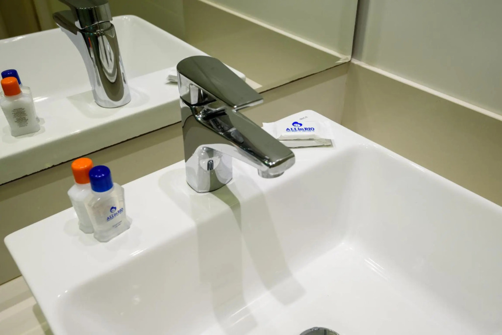 Pineapples NSC601 - Excelente apartamento com 2 quartos em Copacabana