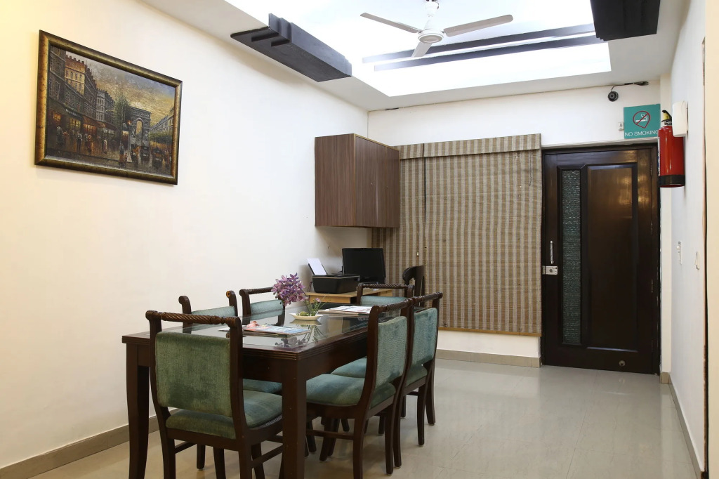 FabHotel Exotica