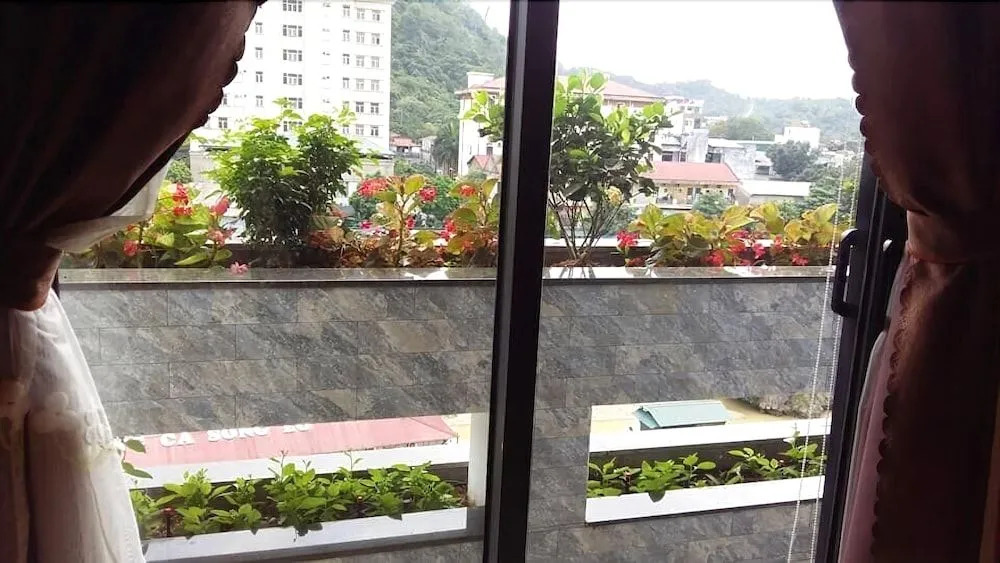 Thu Huyen Hotel