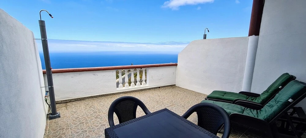 VV Mirador Isla Bonita "by henrypole home"