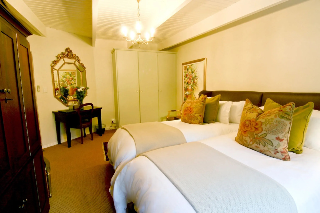 Maison Chablis Guest House