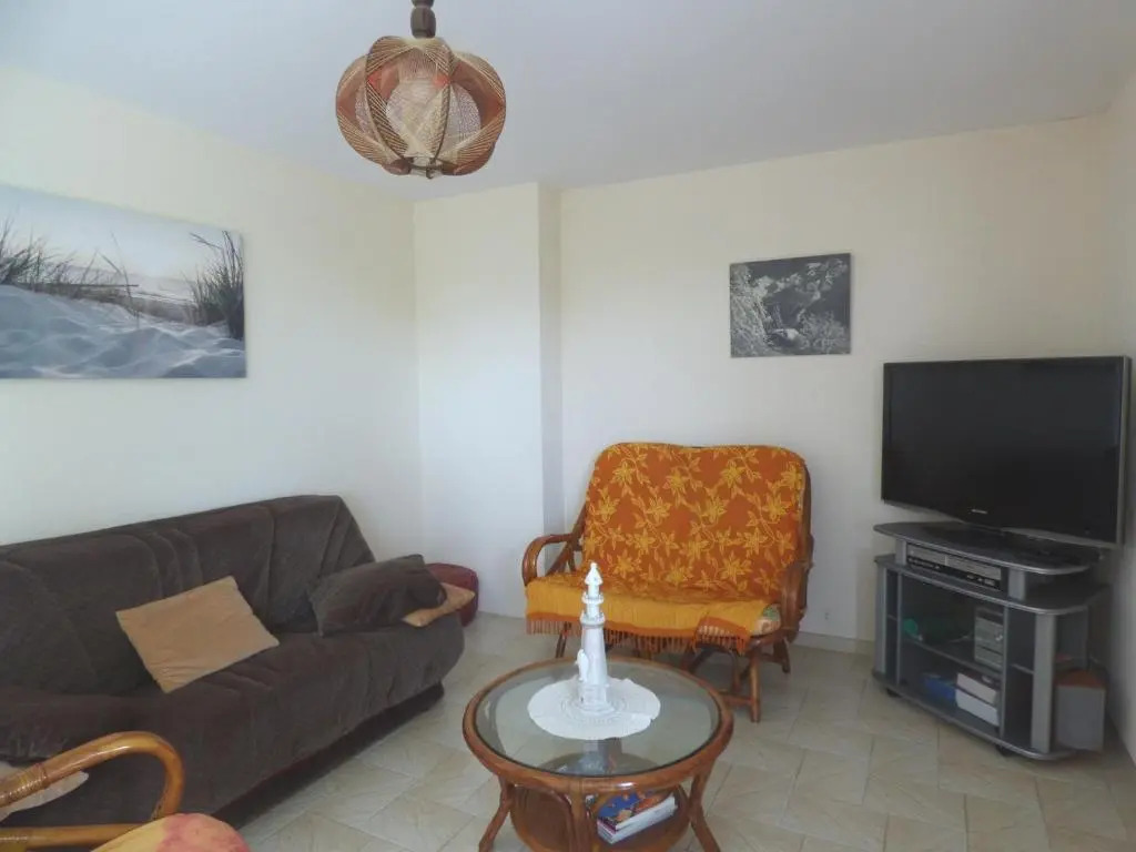Appartement Saint-Gilles-Croix-de-Vie, 3 pièces, 6 personnes - FR-1-428-73