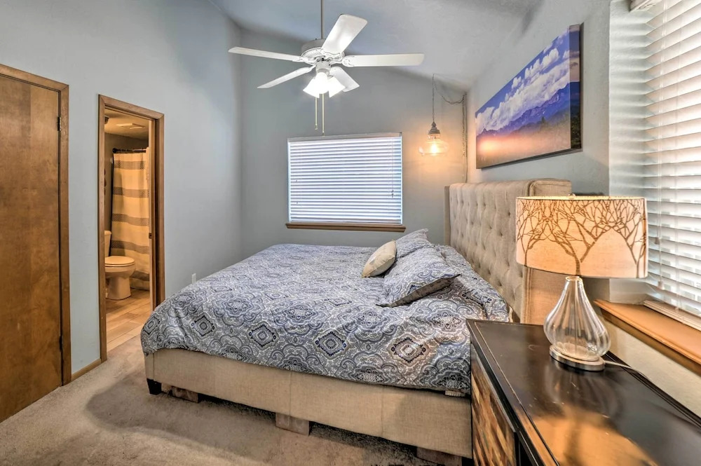Pagosa Springs Getaway w/ Patio & Lake Views!