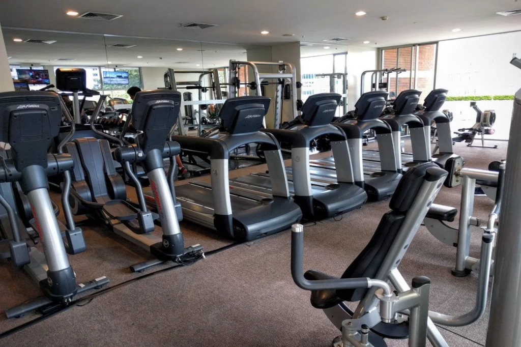 Pullman Auckland Hotel & Apartments