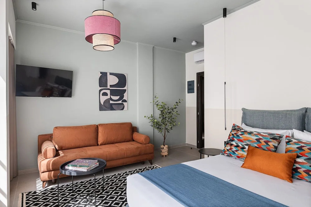 AIRIO Athens Luxury Suites