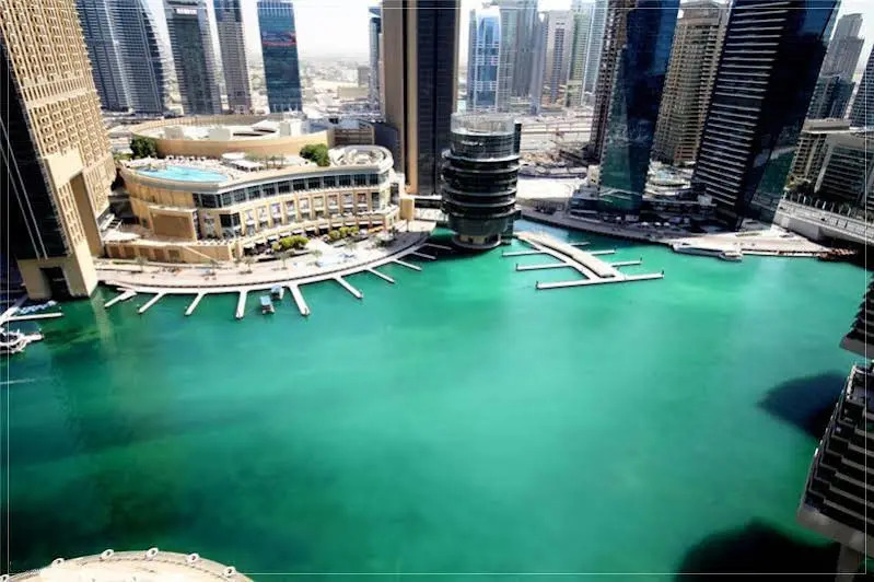 Bright and Modern Condo in Dubai Marina