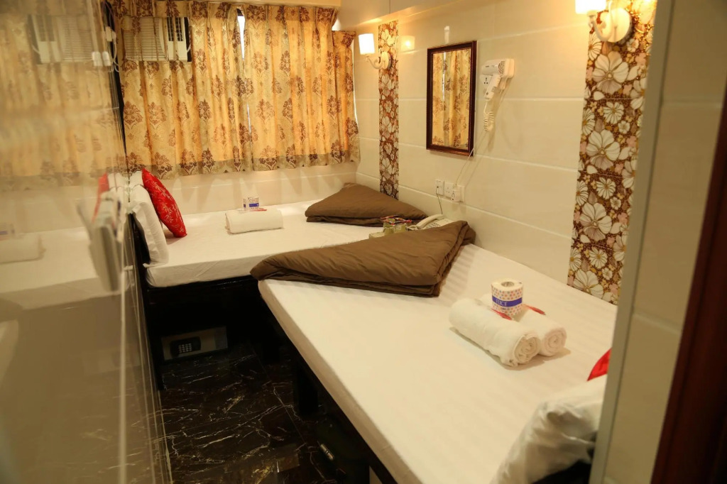 New Shanghai Guest House