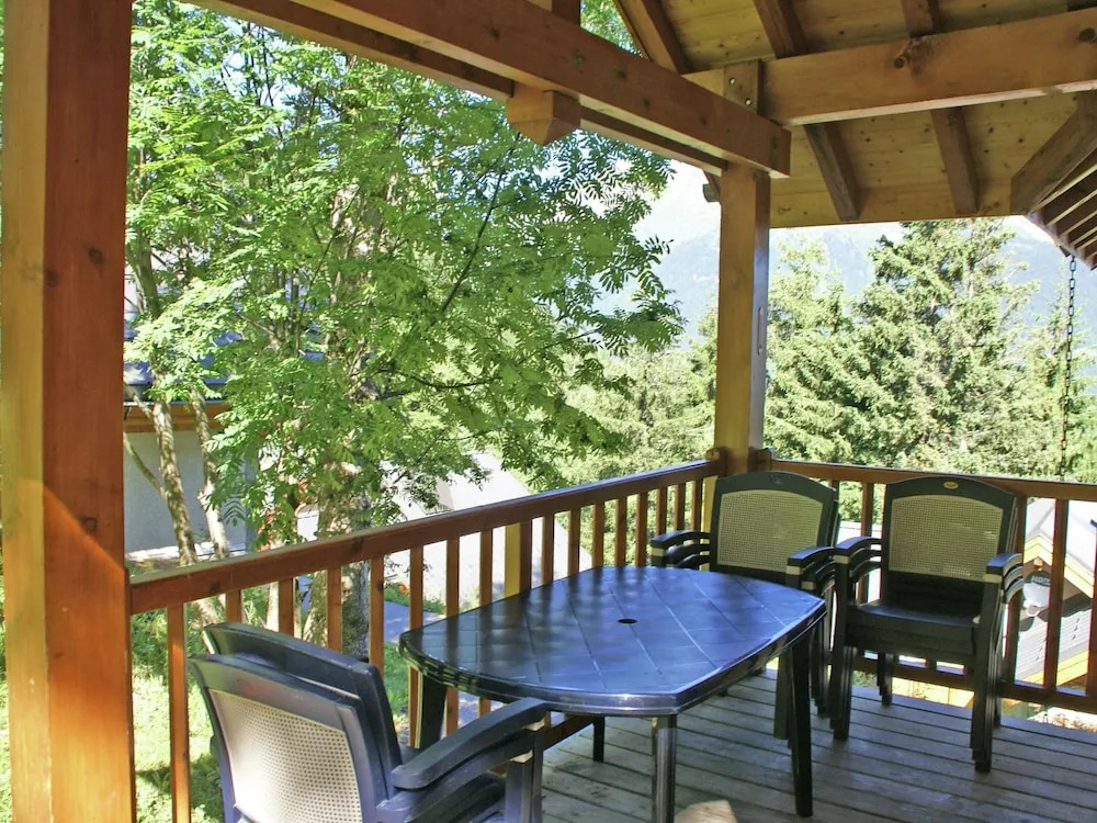Mountain Chalet, hidden among the trees, with stunning views over lake