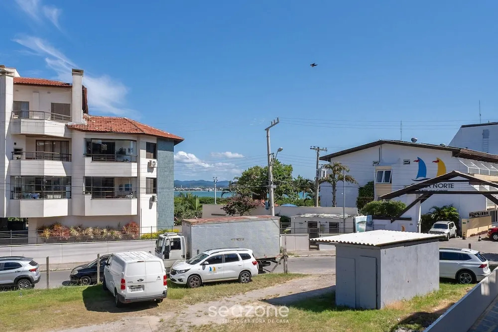 Apartments 150m From the Beach in Ponta das Canas - CND