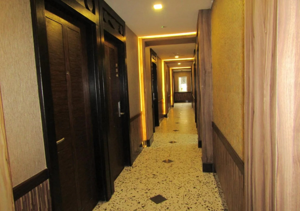 RedDoorz Plus at Paragon Nagoya Hotel Batam