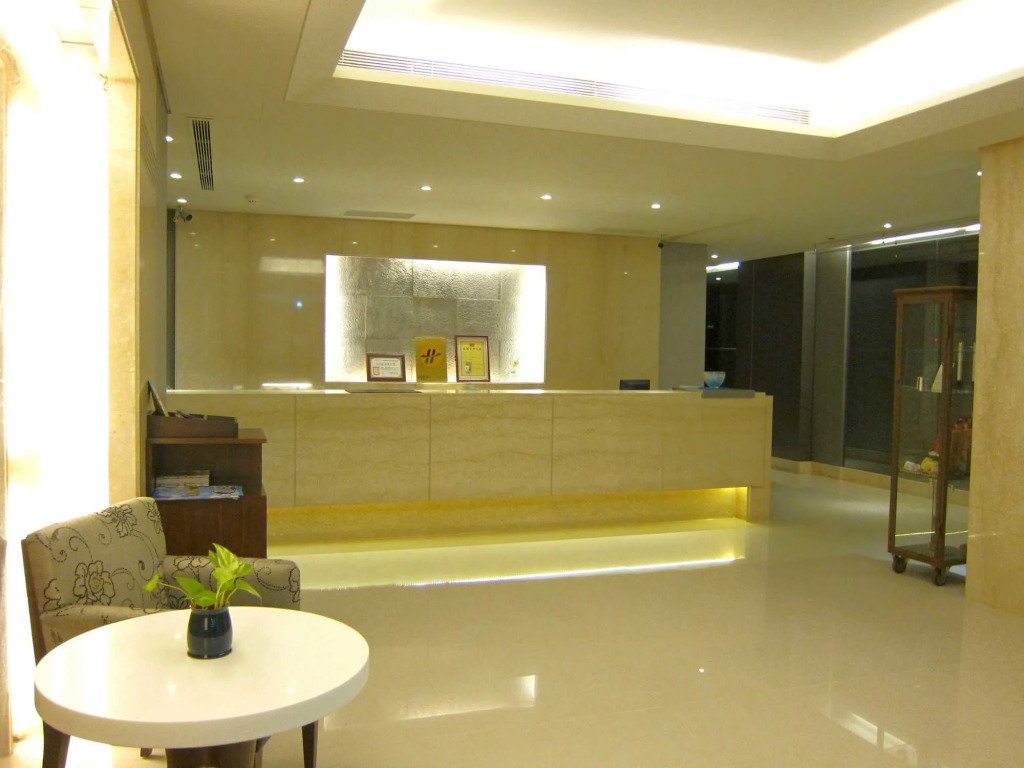 Harbor View Hotel