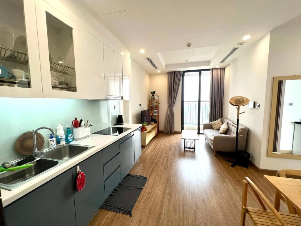 2 Bedrooms in luxury @Vinhomes Green Bay Ha Noi.