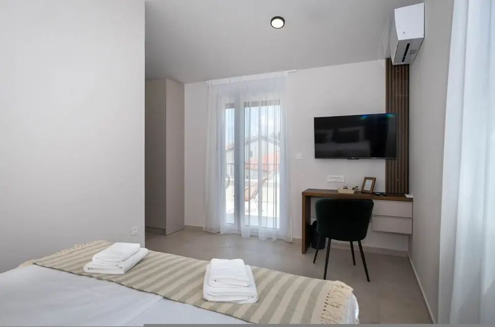 Holiday House Jewel With Private Pool