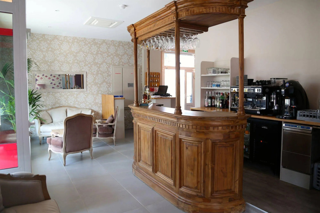 Hotel Restaurant Le Lion dOr