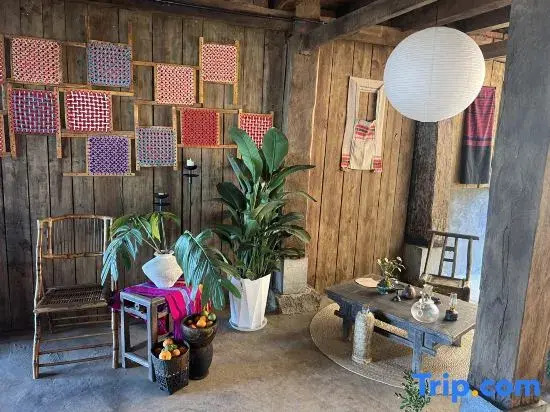 Touren's Home Homestay