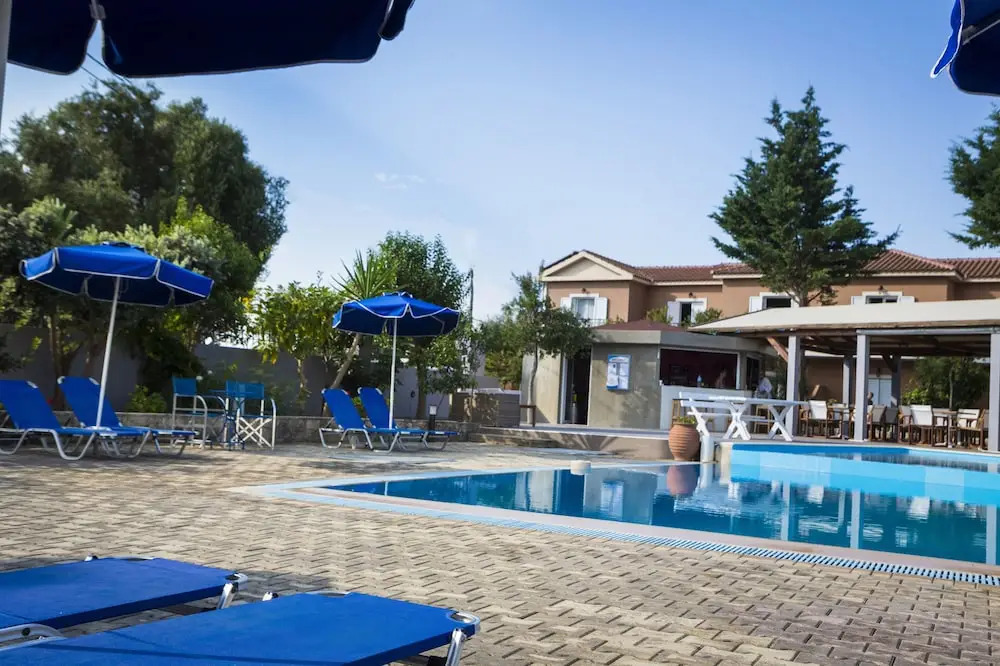 Olive Grove Studios & Apartments