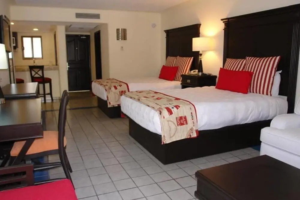 Great Location 1BR Studio Wtih Pool Marina View