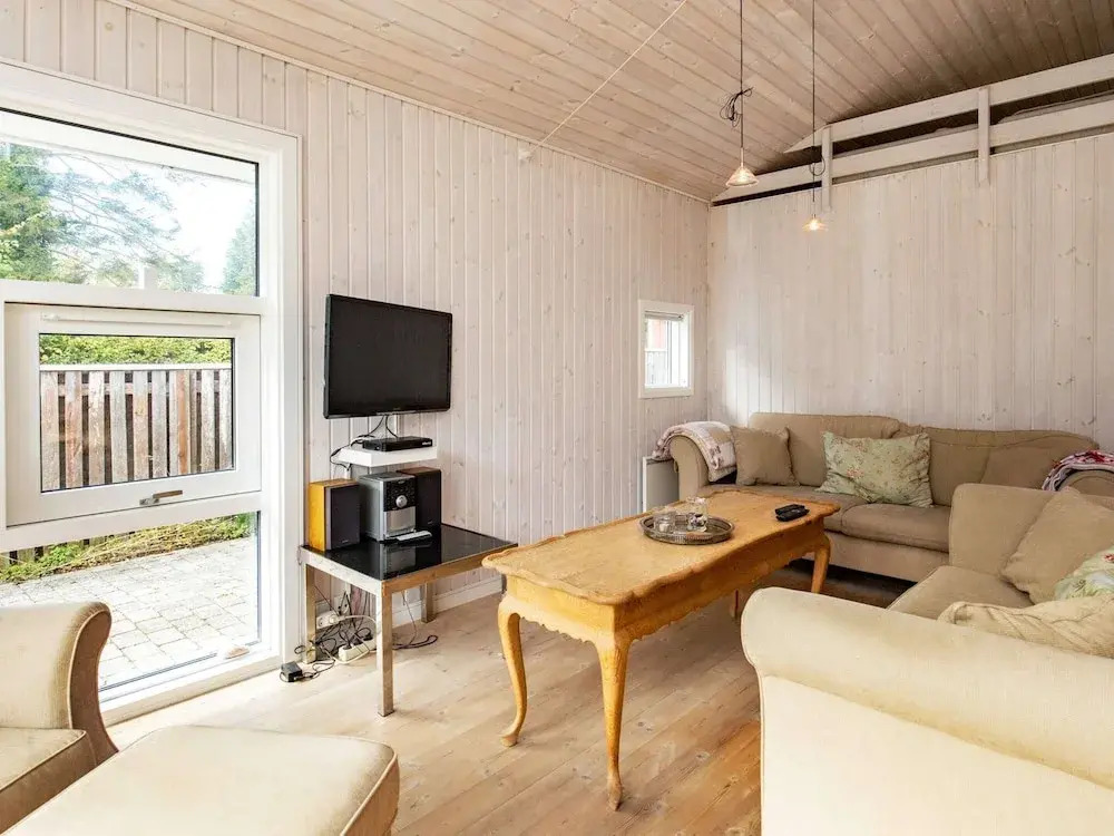 8 Person Holiday Home in Frorup-by Traum
