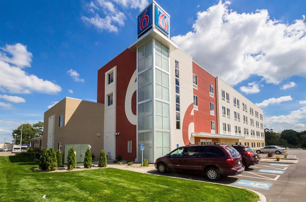 Days by Wyndham South Bend Notre Dame