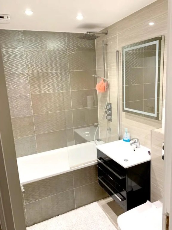 Apartment With 2 Bedrooms in Greater London, With Wonderful City View, Balcony and Wifi