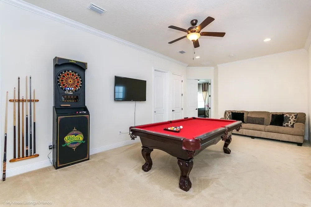 Elegant 5 BD, 5 BH Villa