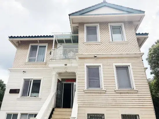 33HOUSE