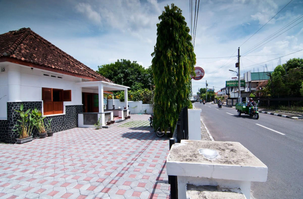 Ndalem Surokarsan Jogja RedPartner