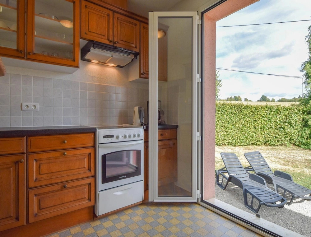 Holiday Home for 6 People With Private Pool