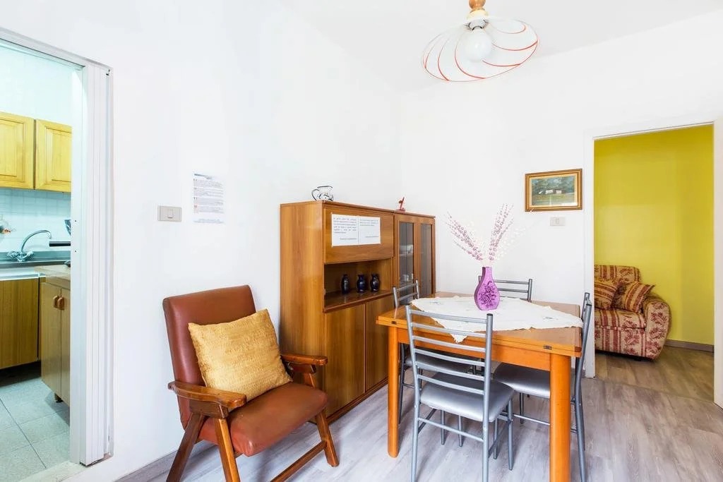 Moon House B&B