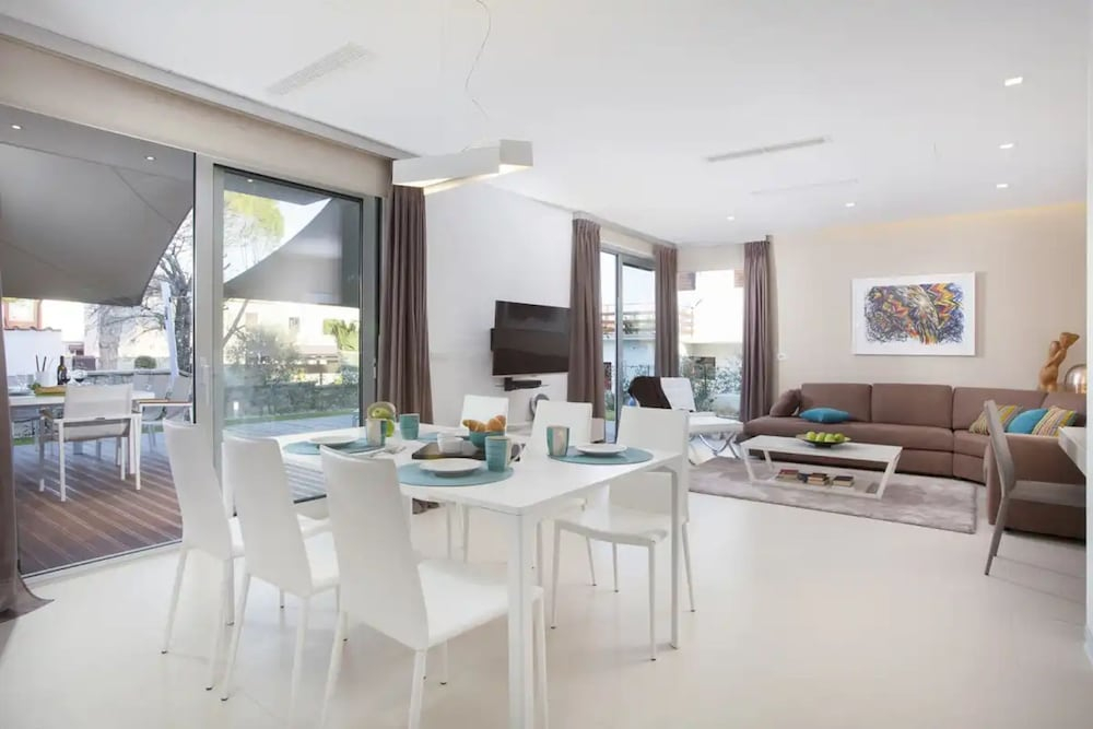 Villa Vera