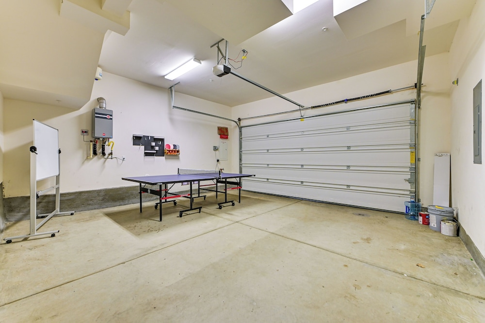 1 Mi to Beach! San Clemente Gem w/ Rooftop Patios