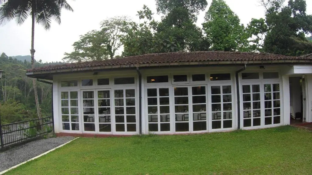 Heritage Kithulgala Rest House - Historic Home to a Bird Sanctuary