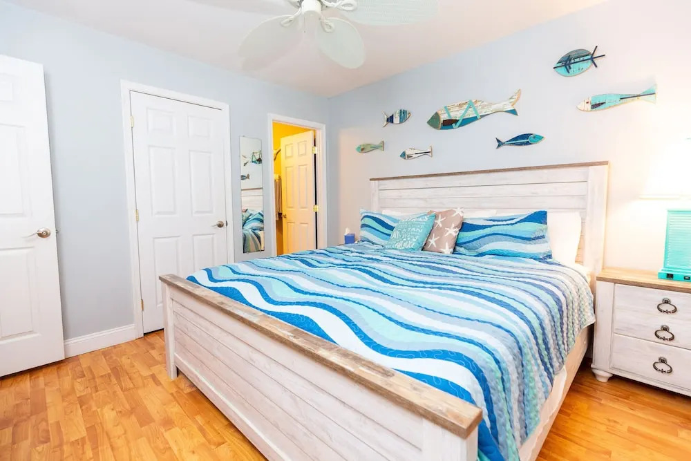 Ocean Glass Inn Condominiums