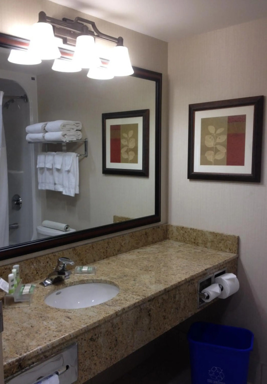Country Inn & Suites by Radisson, Calgary-Northeast