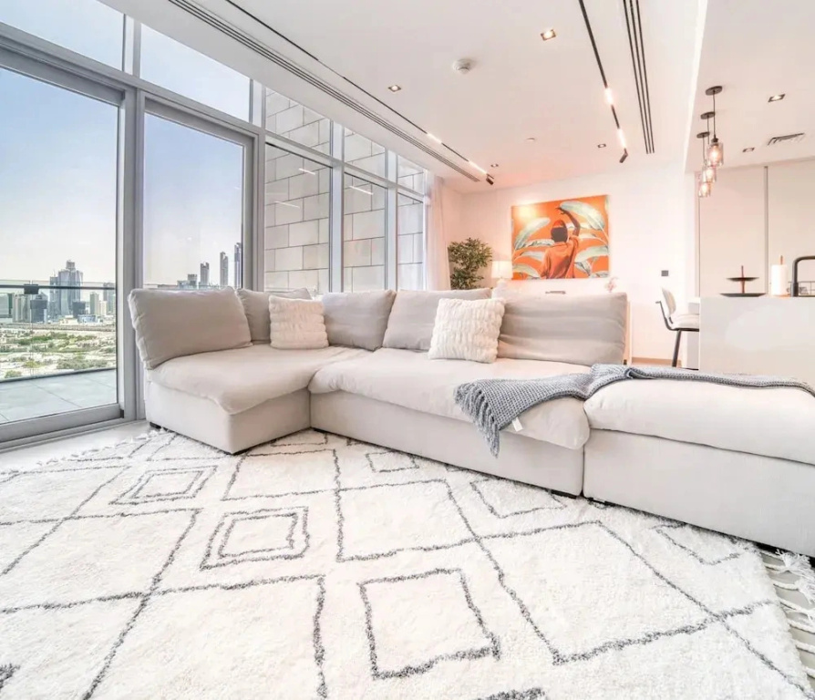 Luxe and Modern Duplex in Difc