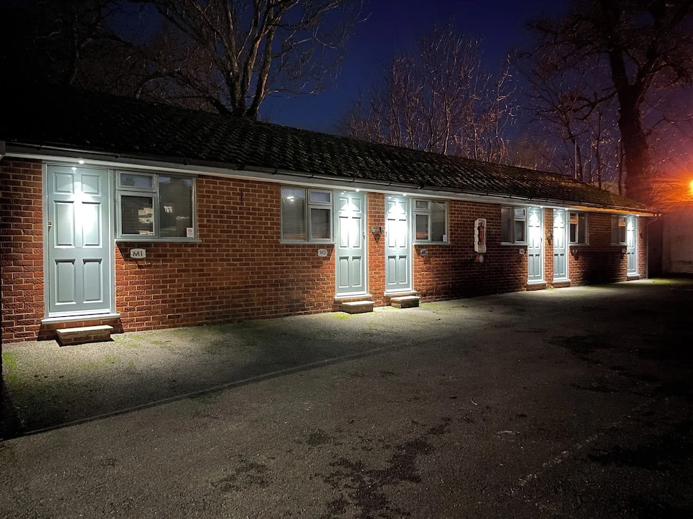 Arlan House, Central Basingstoke Hotel