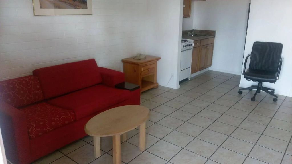 Best Inn & Suites Phoenix Airport Downtown