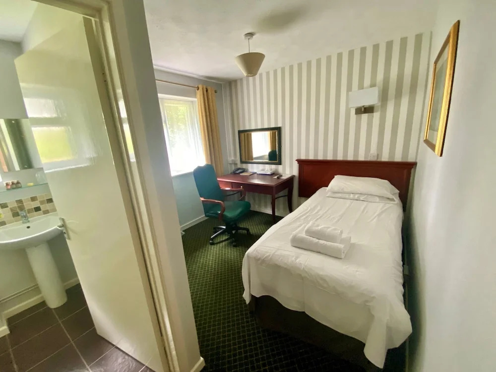 Bells Hotel