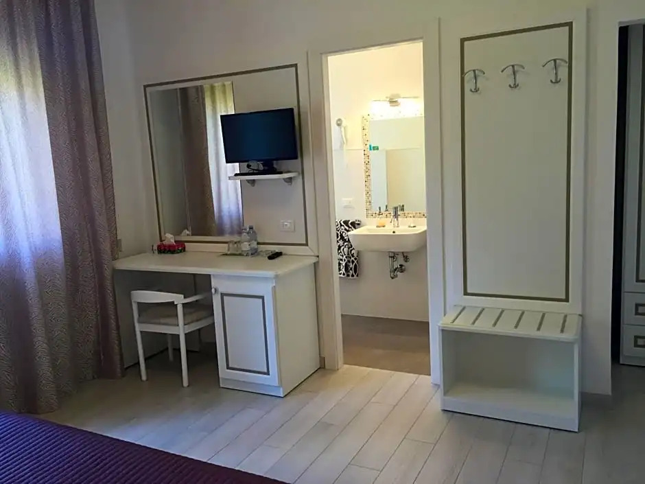 Albergo Ester