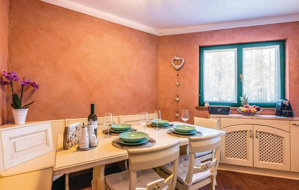 Lovely Home In Malinska