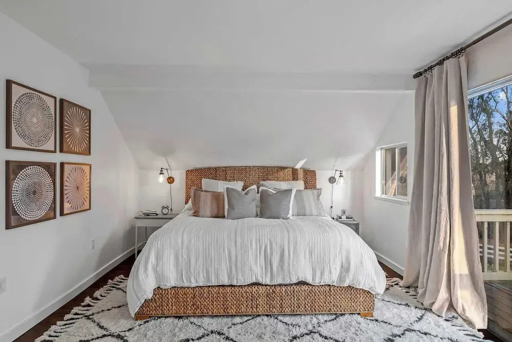 Wine Country Estate by Avantstay Pool, Spa, Barn