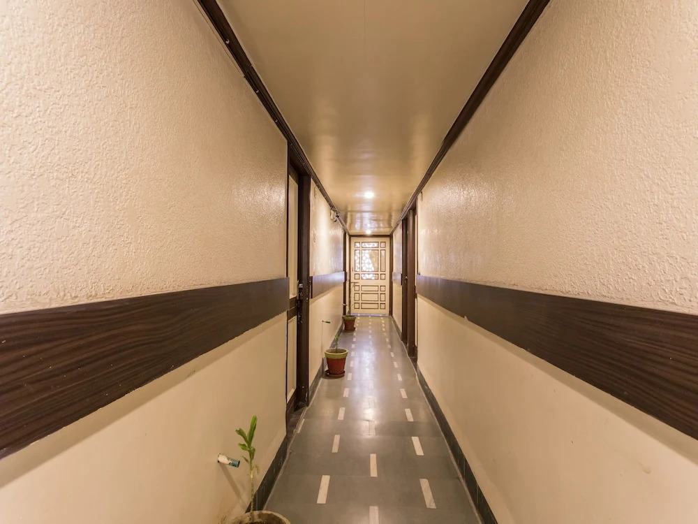 OYO 2760 Hotel Chanakya