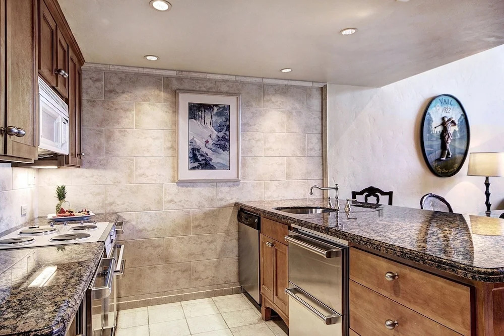 Premier Mountainside 2 BR Condo at Lodge at Vail by RedAwning - Save 20% on 7+ Nights